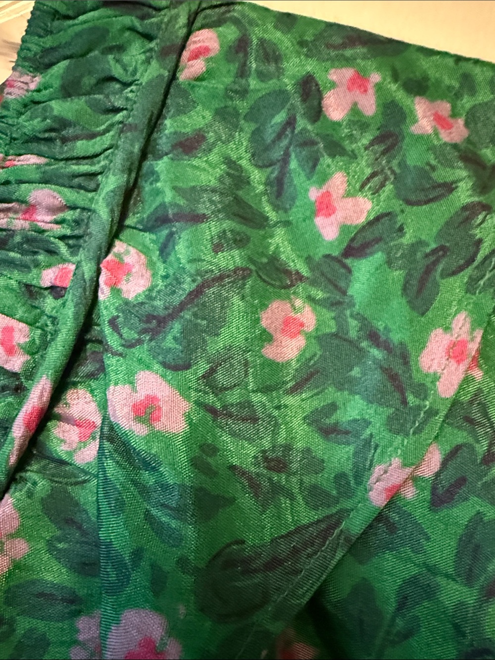 Roller Rabbit Green Floral Ruffle V-Neck Dress - Picture 4 of 7